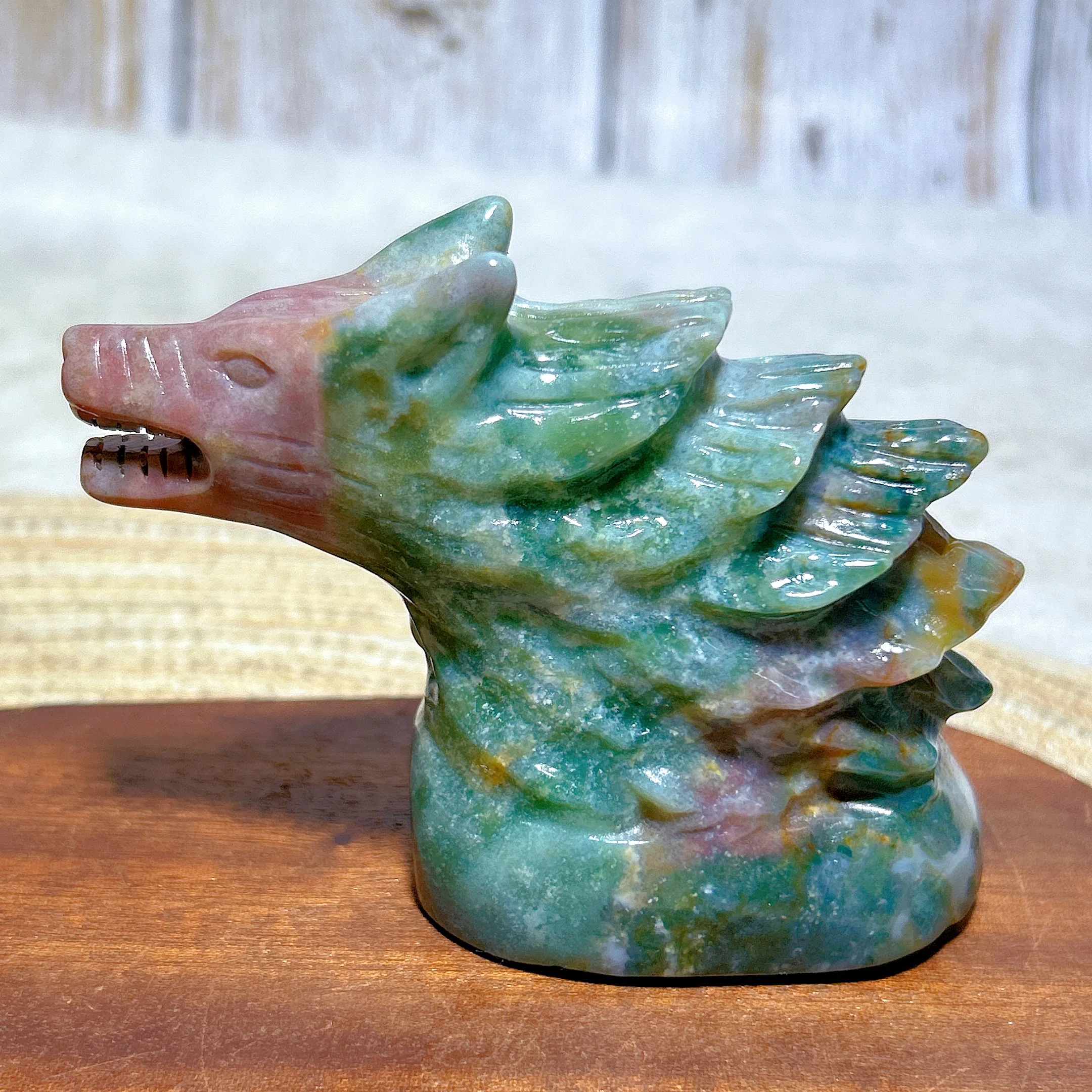 

Healing Natural Crystal Ocean Jasper Wolf Head Carving Sculpture Gemstones Mineral Energy Reiki Home Decorations Gift