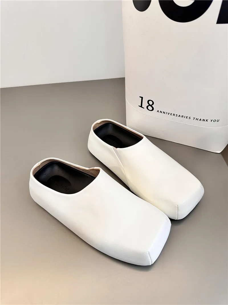 Latest Designer Slippers Casual Holiday Summer Harajuku Thick Bottom Slippers Outdoor Travel Beach Shoes Mules Sandal Loafers