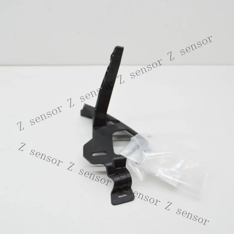Z+ A2068886000 RADIATOR GRILLE RIGHT BRACKET FOR MERCEDES-BENZ