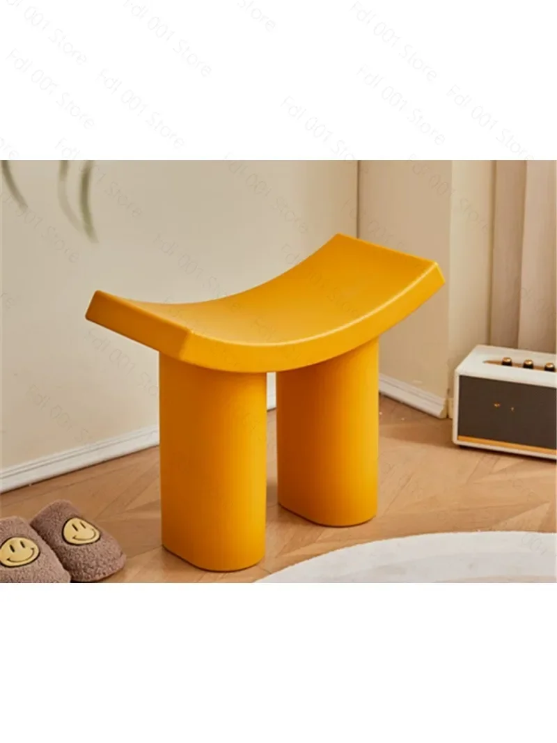 Simple Plastic Shoe Changing Stool, Entryway Bench for Home Entrance, Cute Dumbo Shape Shoe Stool