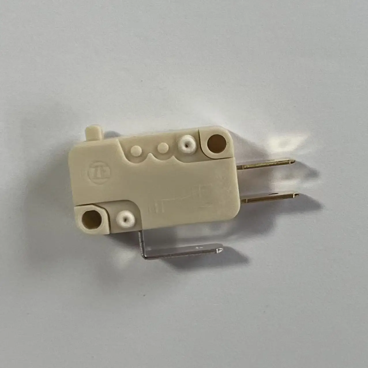 16A 250VAC 45X صغير إعادة تعيين الروك مع مقبض طويل/بدون مقبض طويل إعادة تعيين السفر الحد microswitch 16A250V