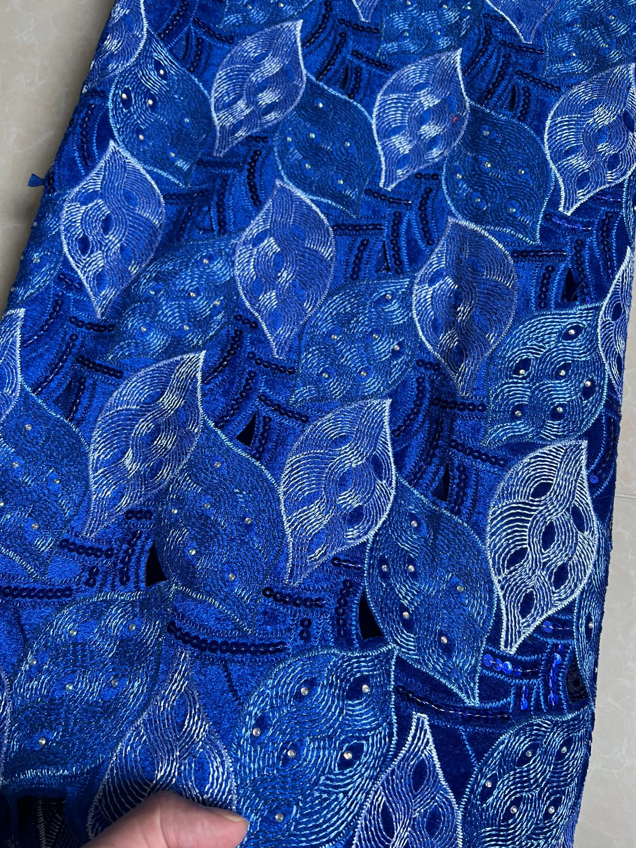 

2026 High-Quality Nigerian Tulle Lace Fabric for Wedding Dress Embroidery Sequins Party Guipure Chiffon Sewing XL177 5Yard