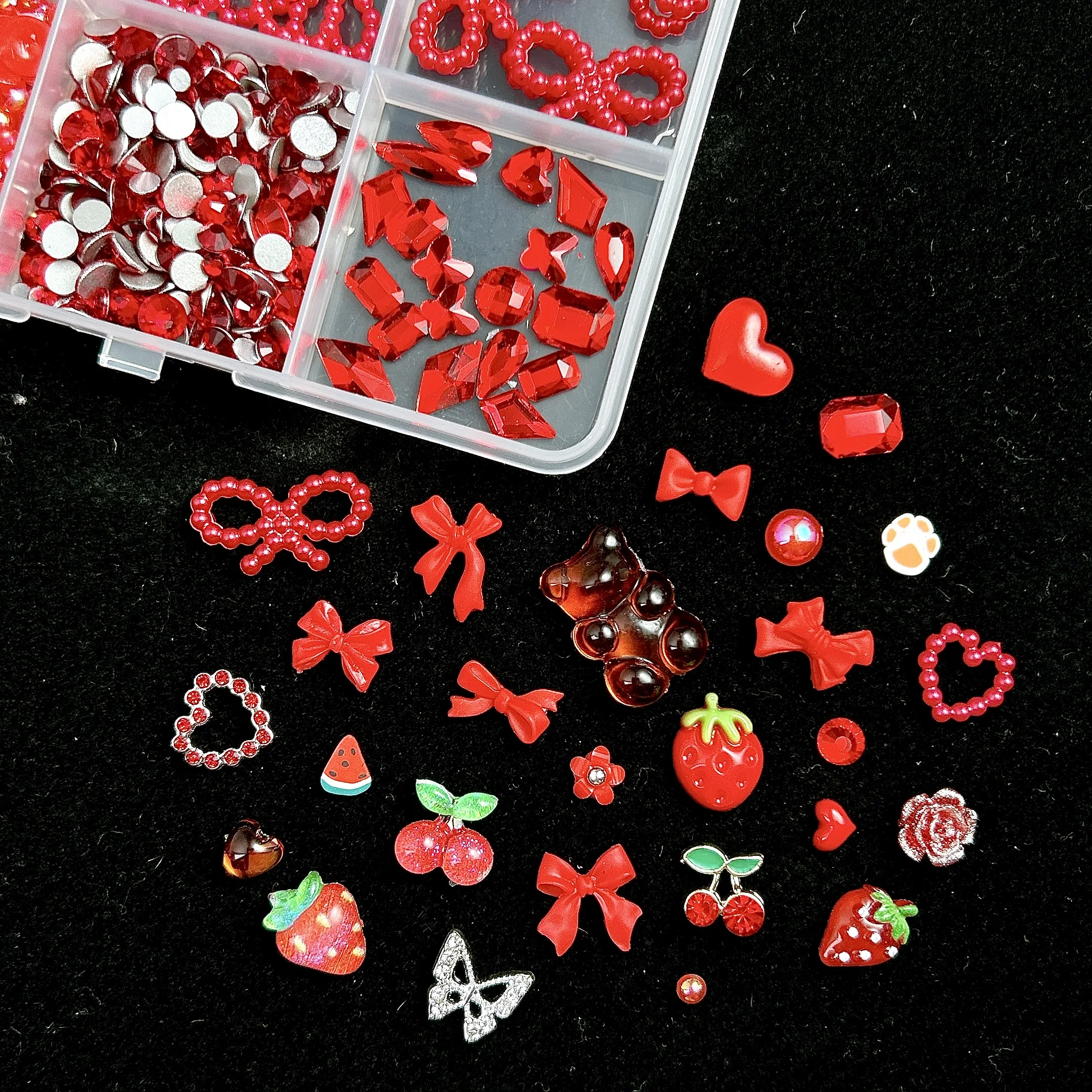 3Dレジンミックスネイルチャーム,マニキュアアクセサリー,赤いハート,クマ,バラ,イチゴ,赤,装飾,DIY, 1箱