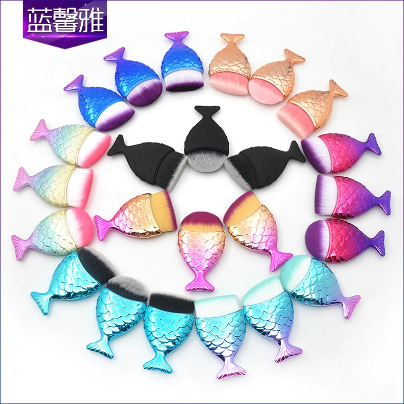 

Single small mermaid foundation brush round head flat inclined head cosmetic brush cheek is red brush beauty makeup tools