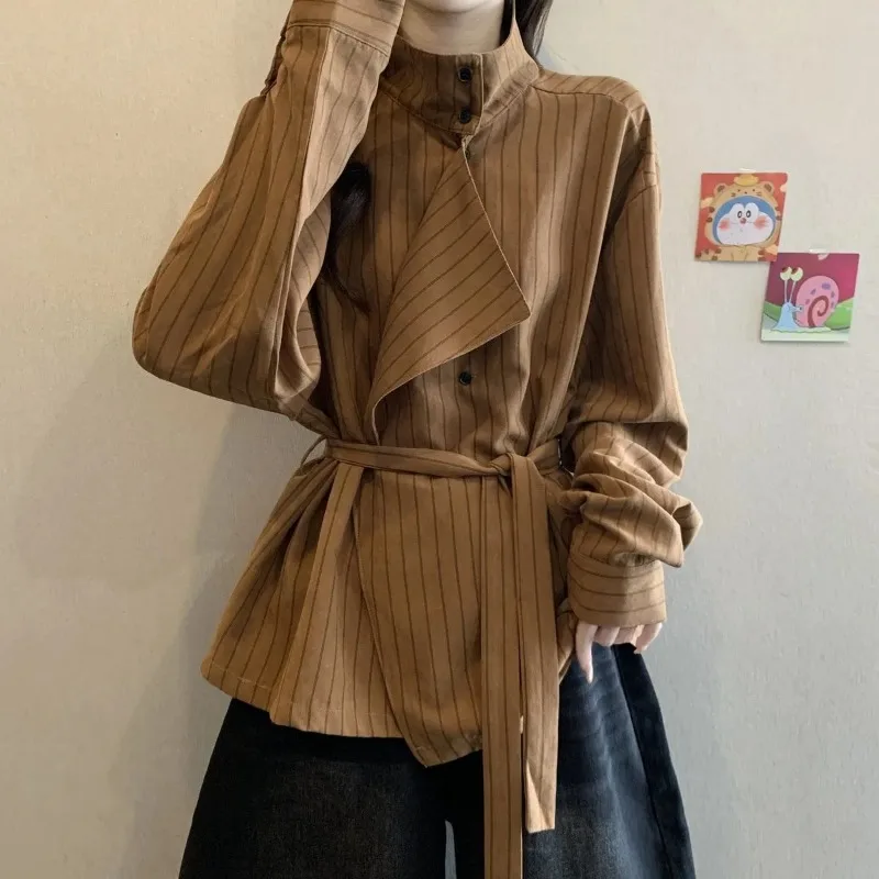 

Полосатая рубашка с длинными рукавами и воротником-стойкой для женщин на осень, новый высококачественный дизайн, закрывающийся топ на шнуровке на талии