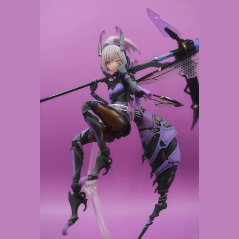 Snail Shell Wasp Three Leaf Phantom Ghost Assassin Sand Weaving Time Sakura Victoria Mobile Machine Mother Model Toy Handmade