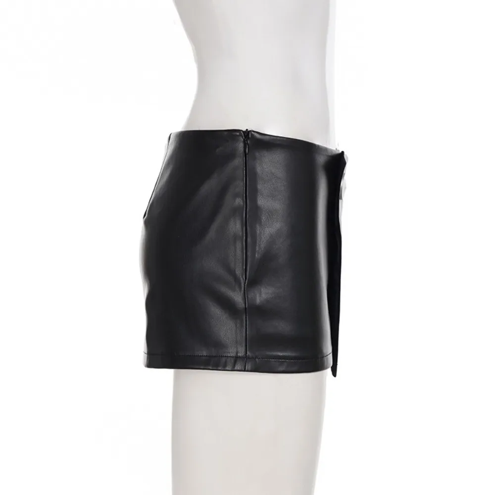 PU-leer metalen bevestigingsrok Lage taille Slim Fit Pakket Hippe rok met voering aan de binnenkant Zwarte onregelmatige halflange rok