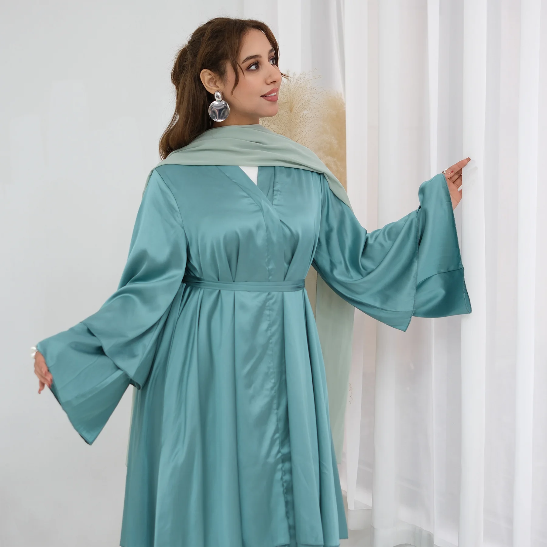 

Eid Satin Abayas for Women Ruffle Muslim Dress Dubai Open Abaya Ramadan Kimono Cardigan Islam Jalabiya Kebaya Femme Robe Kebaya