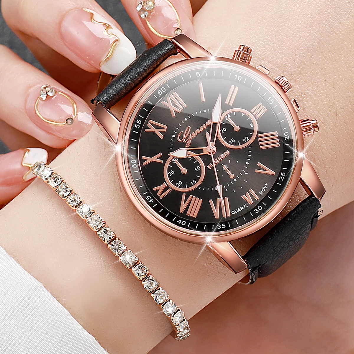 4PCS/Set Classic Black and White Fashion Watch Casual Women's Leather Watch+Diamond Bracelet