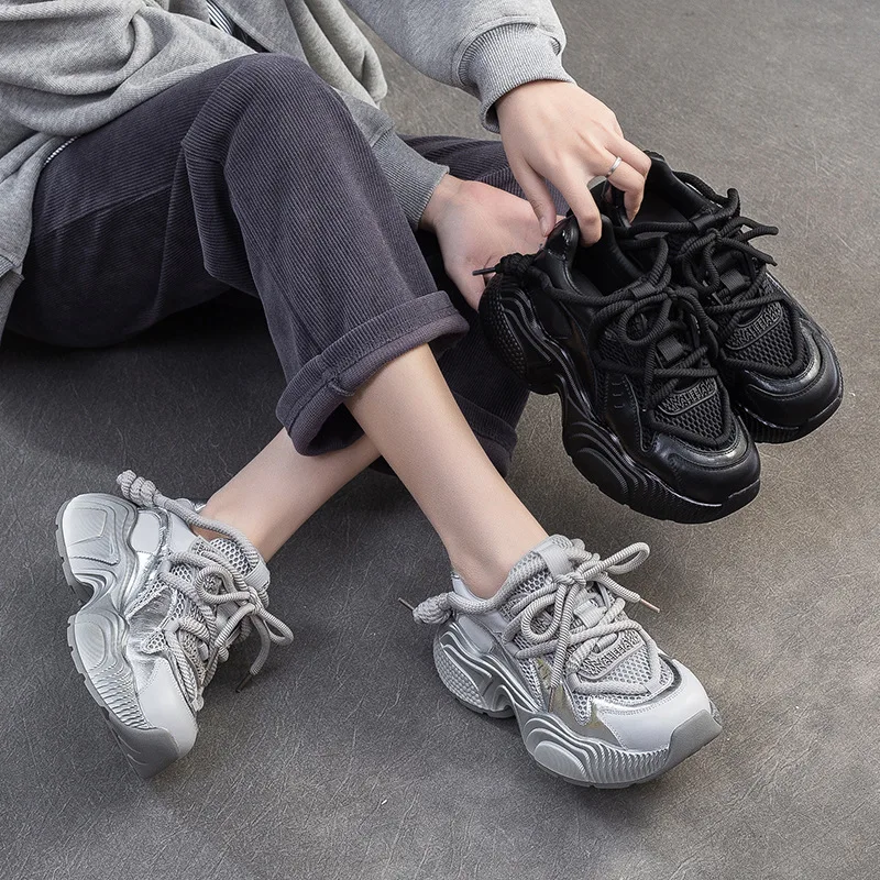 

2026 Spring New Women's Casual Shoes Thick Bottom Increased Height Fashionable Single Shoes European American