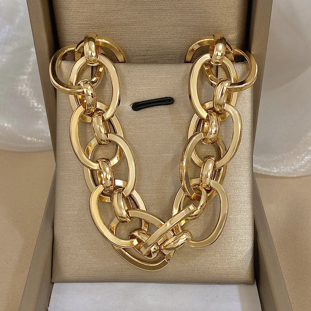Thumbnail 4 - #60 Best Chunky Chain Necklaces to Buy In 2026