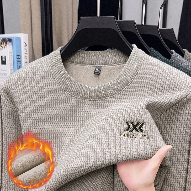 

Мужской утолщенный флисовый пуловер с круглым вырезом для зимнего сезона 2025; новый стиль свитера с пуховым наполнителем.
