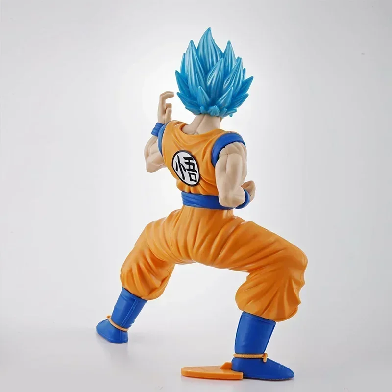 W magazynie Oryginalna figurka Bandai Dragon Ball Super EG ENTRY GRADE Son Goku Joints Ruchoma figurka anime Super Saiyan Blue Toy Gift