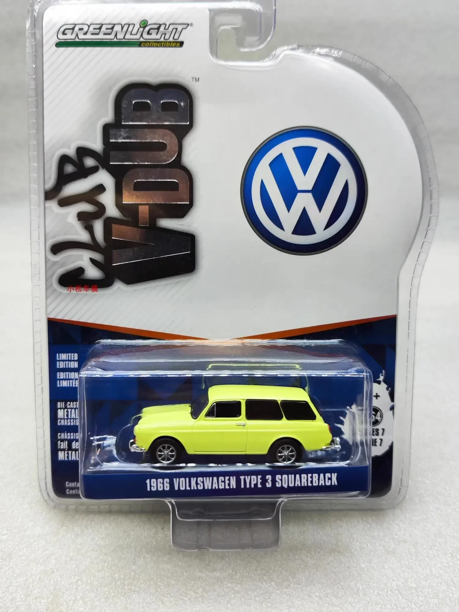 

Модель автомобиля Volkswagen Type-3 из металлического сплава, 1:64, 1966