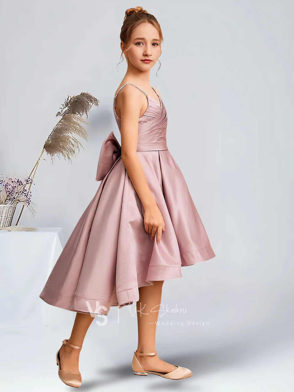 Elegant A-Line V-Neck Asymmetrical Satin Junior Bridesmaid Dress with Bow Dusty Rose Charming Flower Girl Dresses Party Wedding