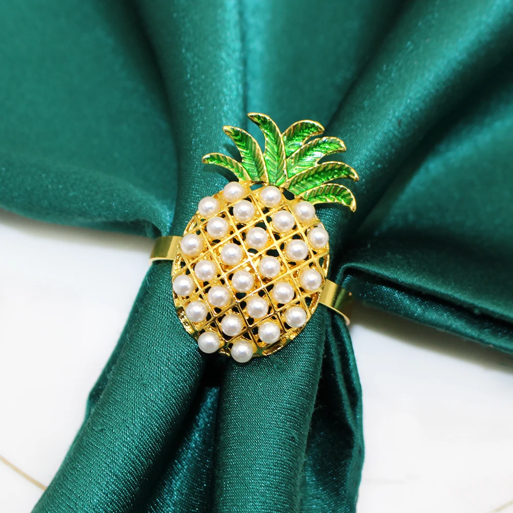 6pcs Pineapple Napkins Ring Pearl Napkin Holder Gold Napkin Buckle for Christmas Wedding Birthday Party Dinner Table Decoration