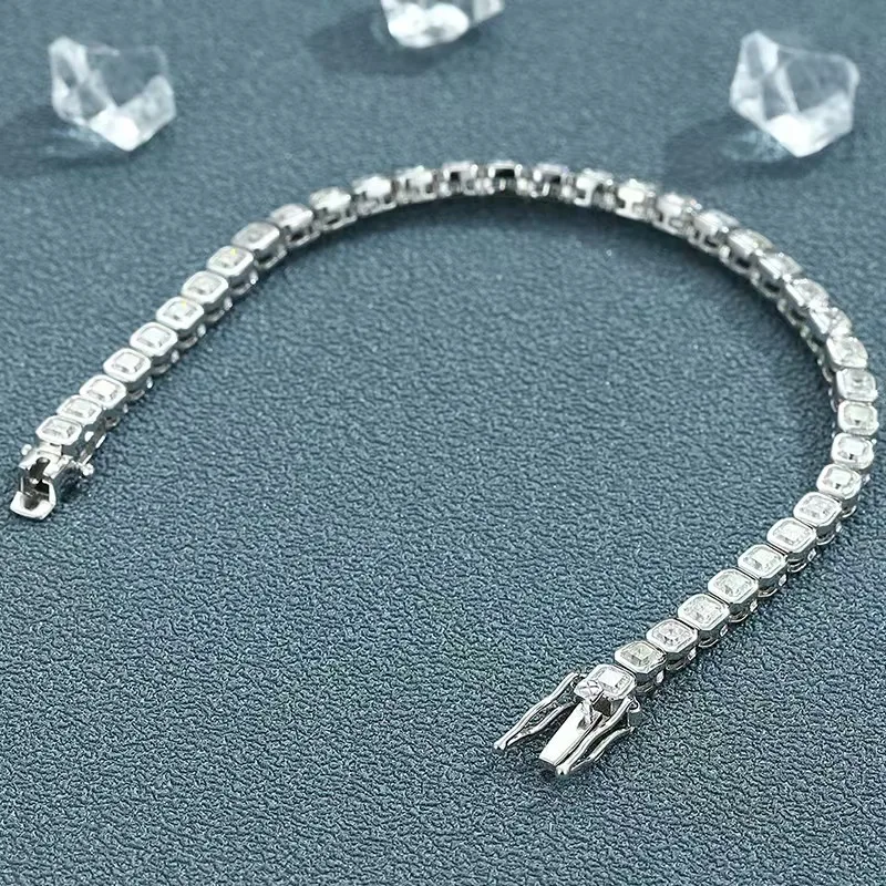 Moissanite Asscher bracelet for women, simple S925 silver, light luxury, high-end, full diamond trendsetter, niche square diamon