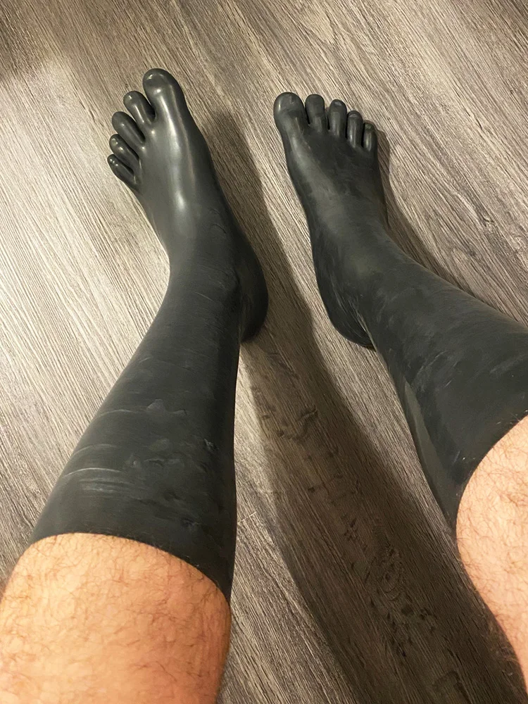 Lateks çorap beş ayak Sox orta parmaklı çorap seksi dikişsiz Cosplay bobby çorap fetiş çorap