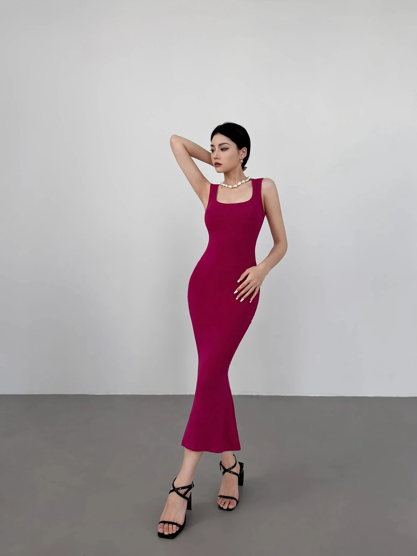 Reddachic Rib Gebreide Dames Bodycon Jurk Rosered Midi Lange Fishtail Casual Basic Solid Jarretel Jurk Acubi Mode Streetwear