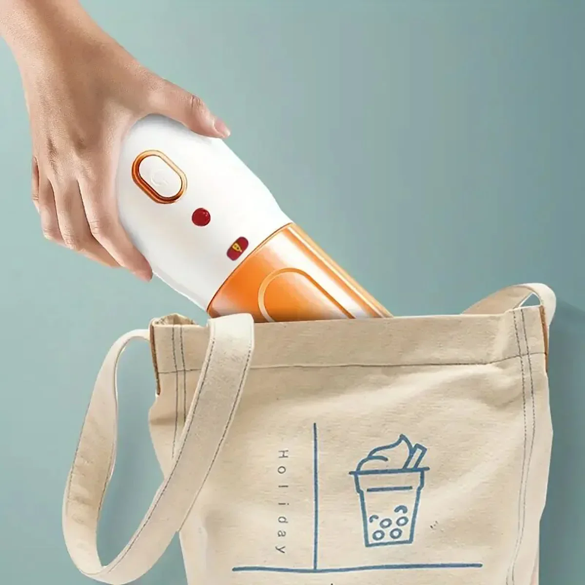 

1set Portable mini juicer-multifunctional rechargeable juice blender, suitable for children.