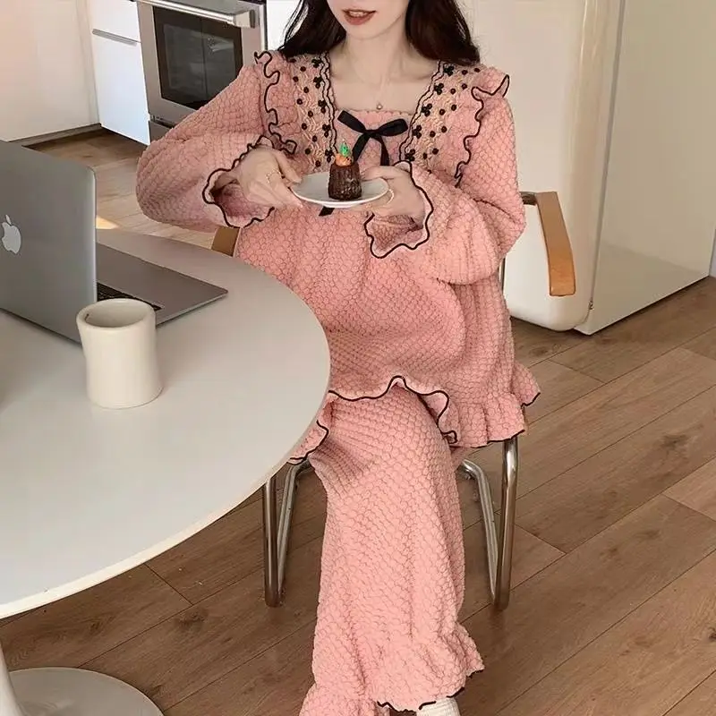 Rose Velvet Sleepwear Women\'s Coral Velvet Lazy Style with Thickened Lace Can Be Worn as Outerwear Home Clothes Bow Tie