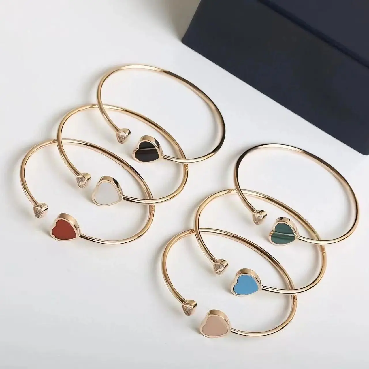 

Hot sales Luxury Jewelry Happy heart Shaped Fashion Women's Bracelets 5A Grade Zircon High-quality Fascinating Valentines Gift