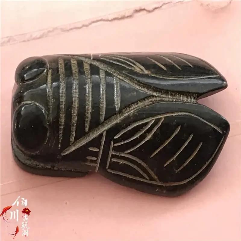 Ming  artifacts, ancient jade, Hongshan culture, magnetic pendant,  jade cicada