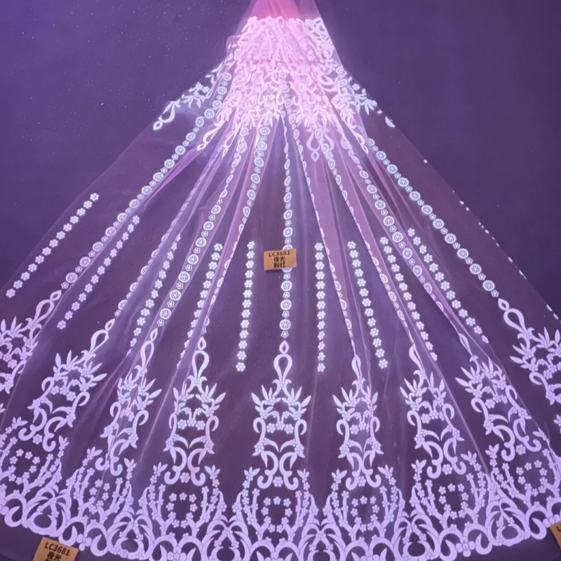 

10 Yards Pink Noctilucent Patterned Wedding Dress Fabric with Mesh Gold Spray Lace 150cm Wedding Party Spray gold Tull fabri