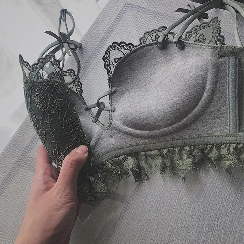 Underwear Women\'s Panties Bras and Panty Sets Push Up Sexy Bra Embroidery Floral Lace Bralette Lingerie Set Ladies Brasieres