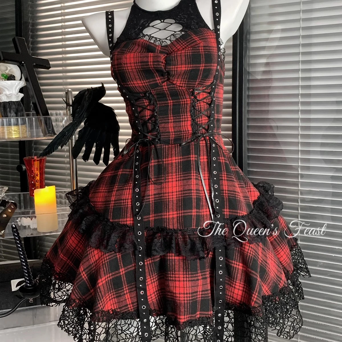 

Rock Girl｜Subculture Dark Lace Strap Dress Gothic Punk Style Red And Black Dress Halloween Costume
