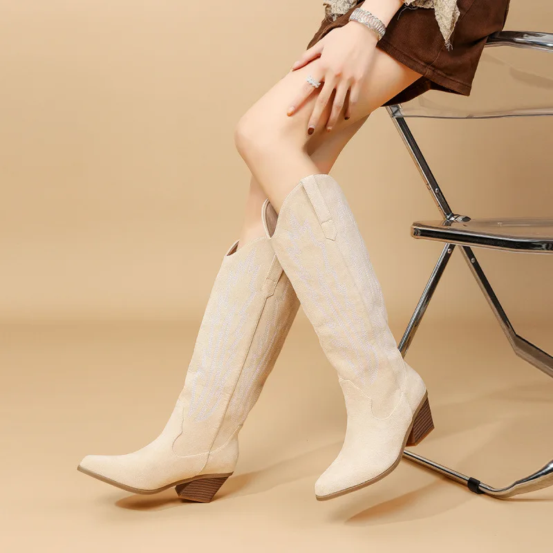 

Western Embroidered Slip On Boots Fashion Chunky Heel Retro Style 35 43 Size