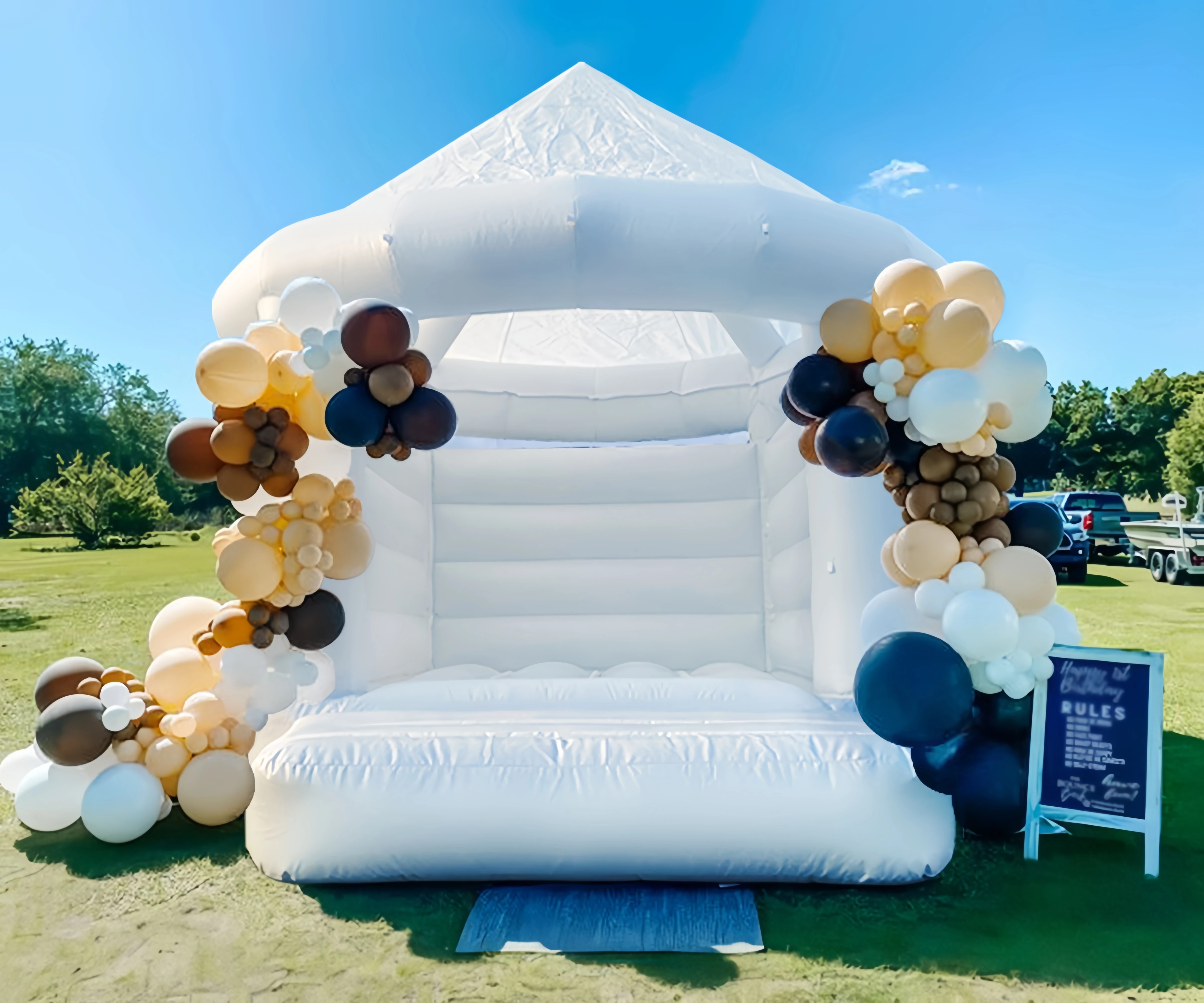 

China Manufacturer Inflatable Games for Kids Bubble House Bouncy Castle with Blower