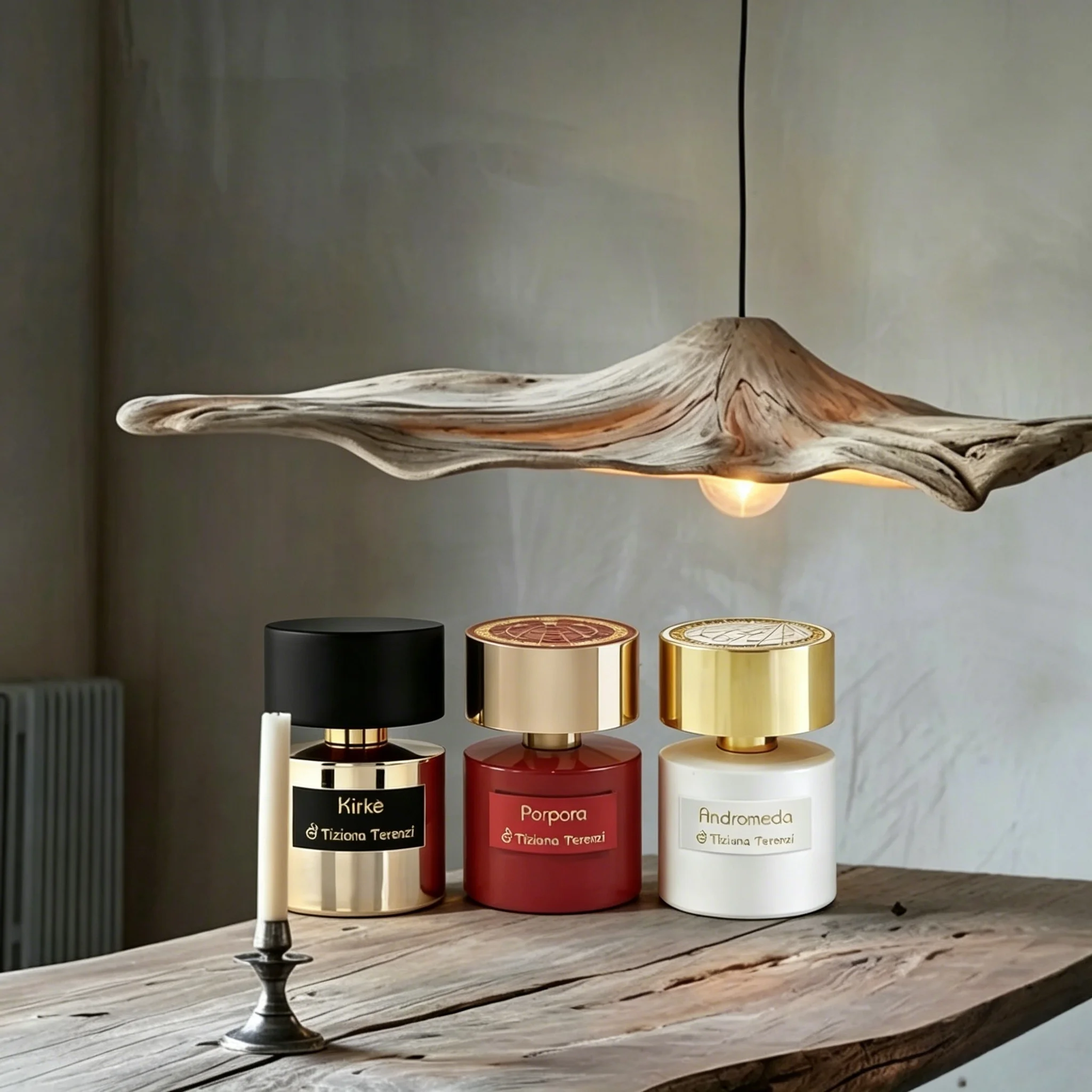 

Perfume 'Qiluo Ma Zhi Nan Red Moon' Extract, Unisex Arabian, 100ml Long-lasting Body Spray."