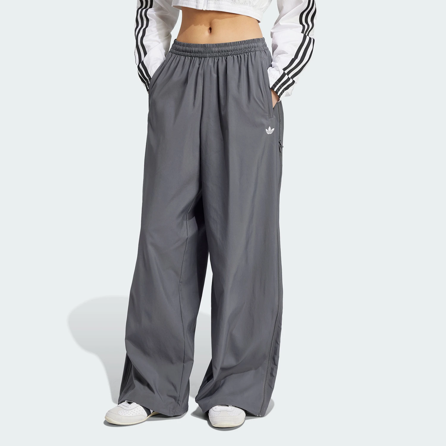 

Adidas genuine Three Stripes Women's Woven Loose Casual Sport Pants JY8880