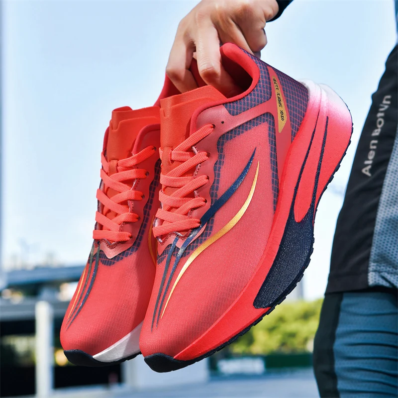 

New Men's Carbon Plate Sneakers Outdoor Soft Sole Mesh Sports Shoes Running Shoes Light Anti-Slip Casual Couple Tennis Shoes