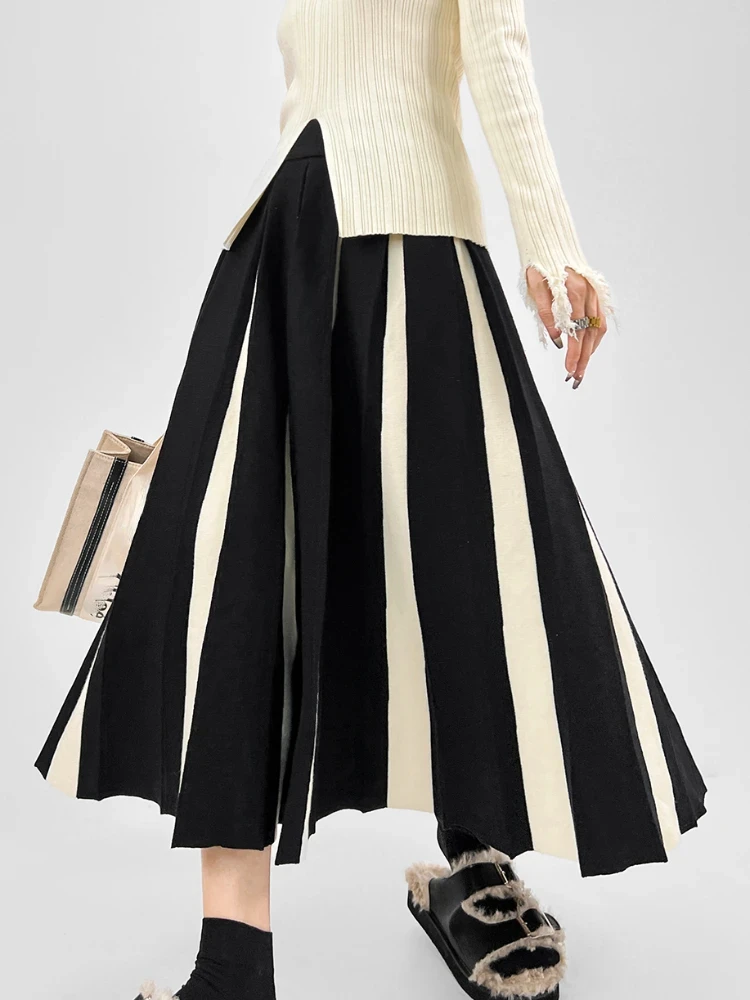 Autumn Winter Women\'s Skirts Elegant Fashion Knitted A-LINE Skirt Office Lady Black White Long Skirts for Women Fashion 2024