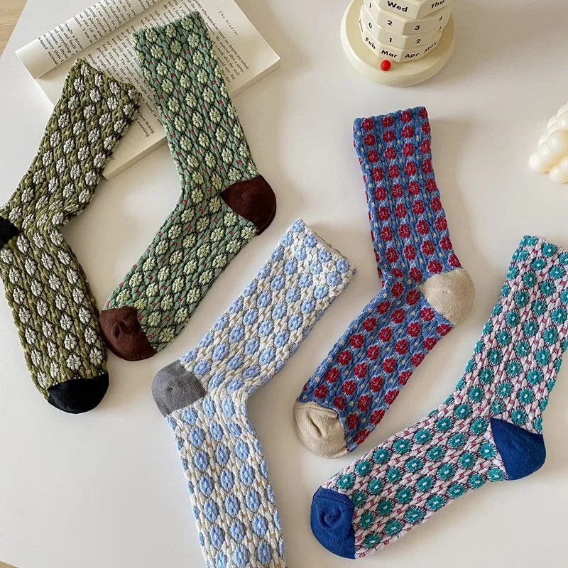 5-pares-outono-inverno-floral-retro-meados-de-tubo-meias-moda-versatil-empilhamento-meias-simples-e-confortaveis-meias-femininas-﻿