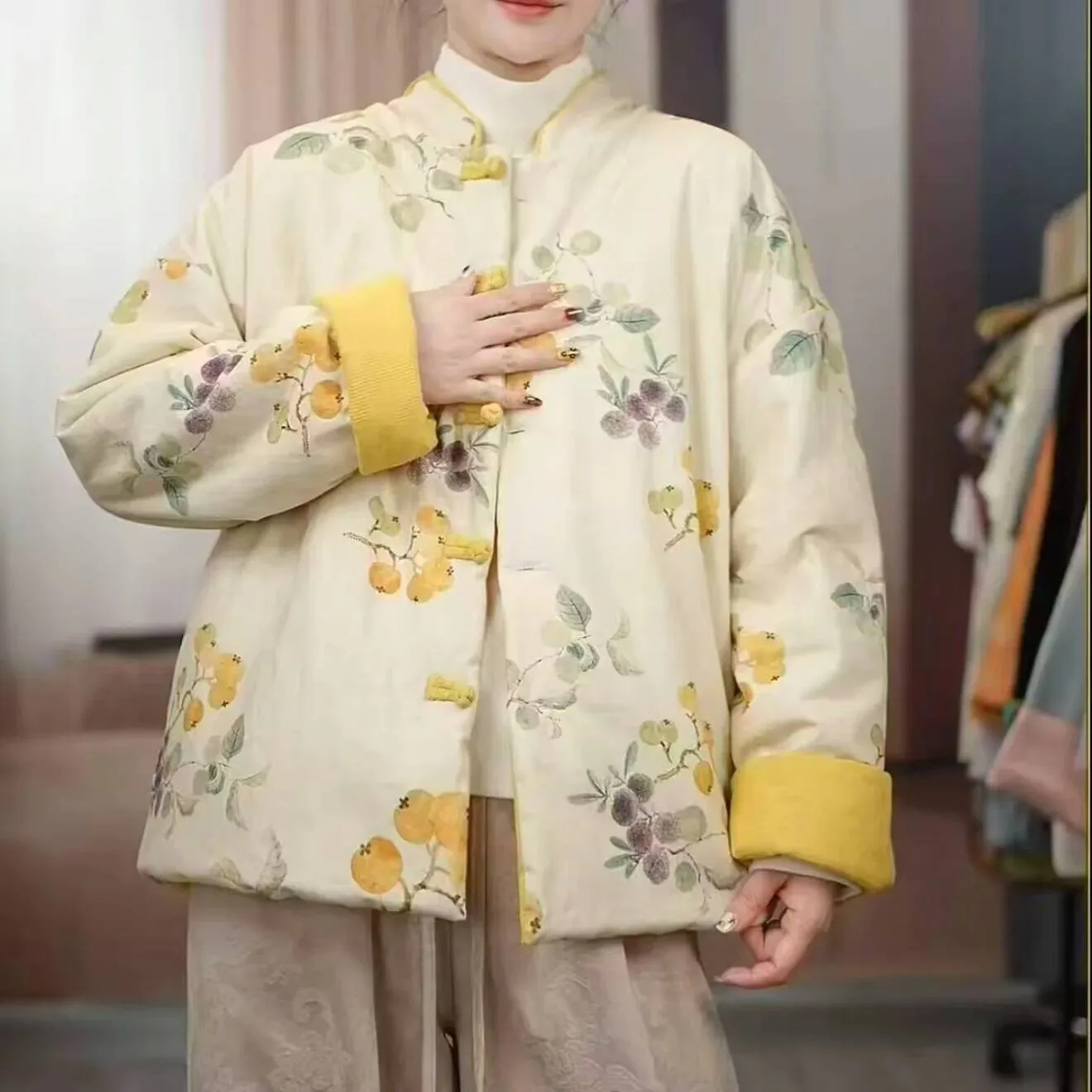 Nuova giacca spessa stile cinese da donna manica lunga colletto con spalle scoperte stand up vestiti di cotone double face...