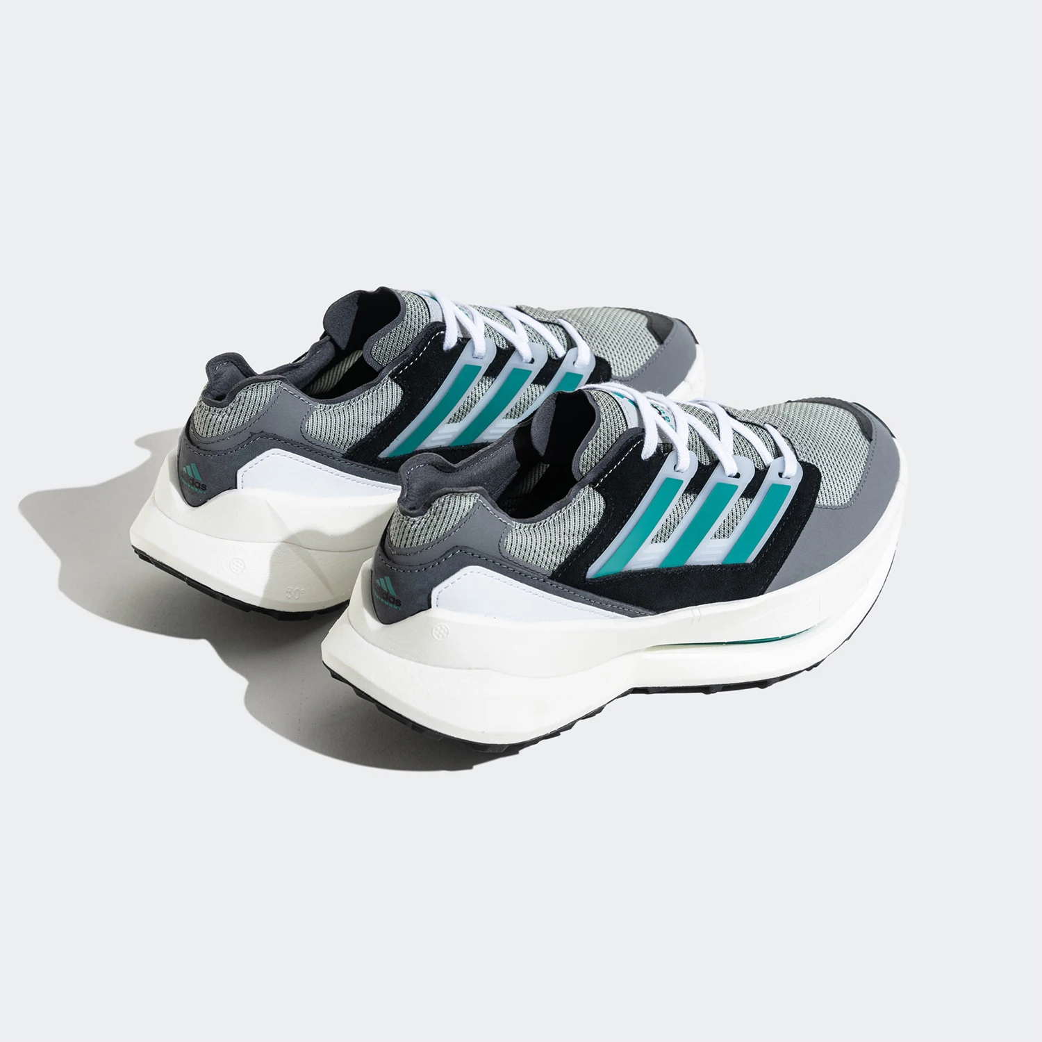 Официальные новые легкие и прочные кроссовки унисекс Adidas с низким верхом JH6114