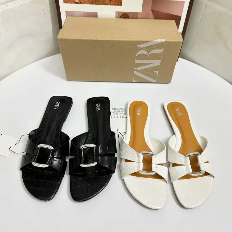 

Fashion Designer Cool Slippers for Women Casual One-word Flat Bottom Women's Sandals Comfortable Beach Slippers Sandalias Mujer