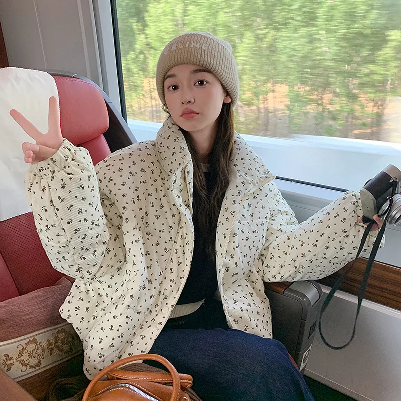 

Parkas Cotton Jackets Women Short Coat Flower Print Winter Warm Windproof Outerwear Stand Collar Zipper Thick Sweet Overcoat