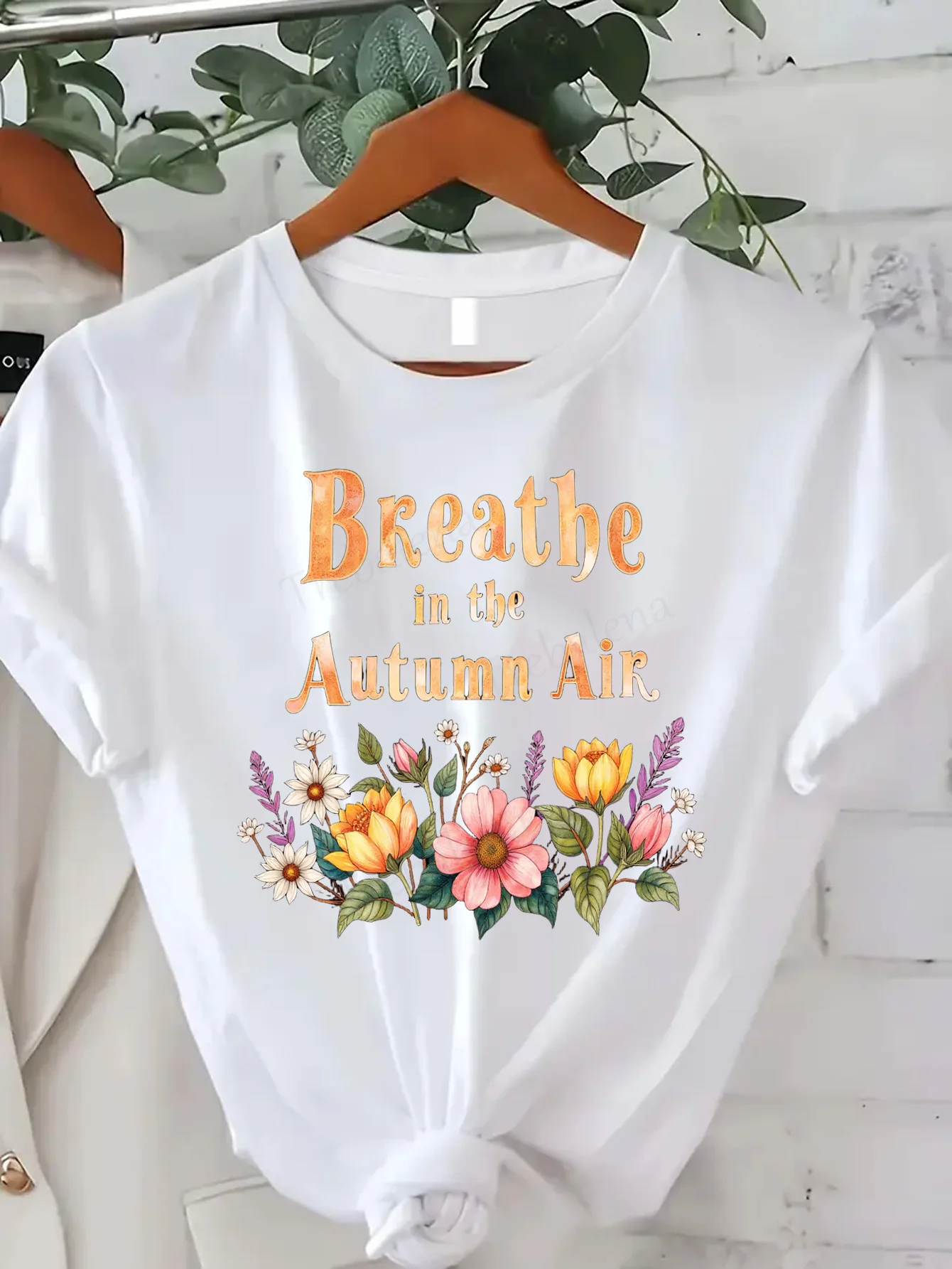 

Удобная женская футболка с принтом «Дышите осенью», женская футболка с воздушным цветочным принтом, стиль осеннего сезона