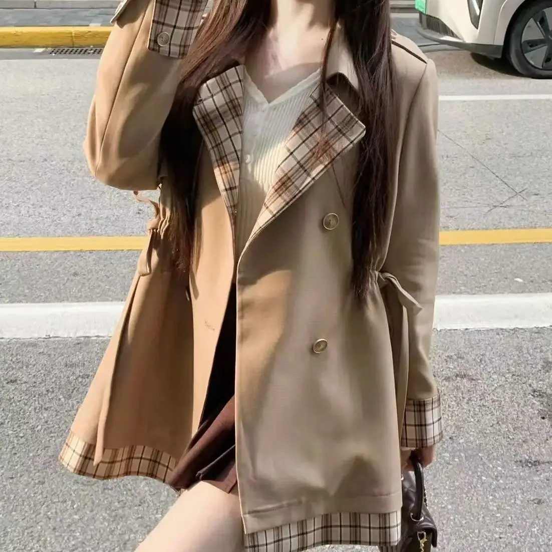 

Korea Plaid Splicing Khaki Windbreaker Jacket Women 2024 Spring Autumn New Fashion Versatile Loose Mid-Length Long-Sleeved Top