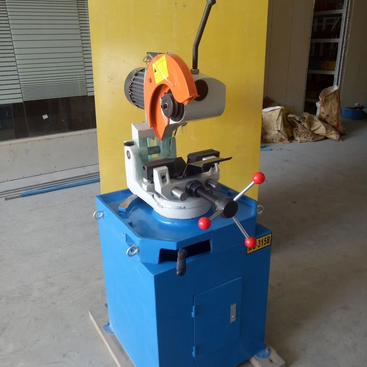 Cost-effective manual steel pipe cutting machine cold sawing machine