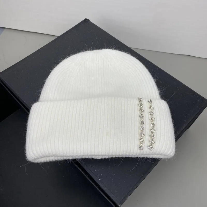 2026 Women's Winter Rabbit Fur Double Layer Knit Beanie Rhinestone Warm Hat