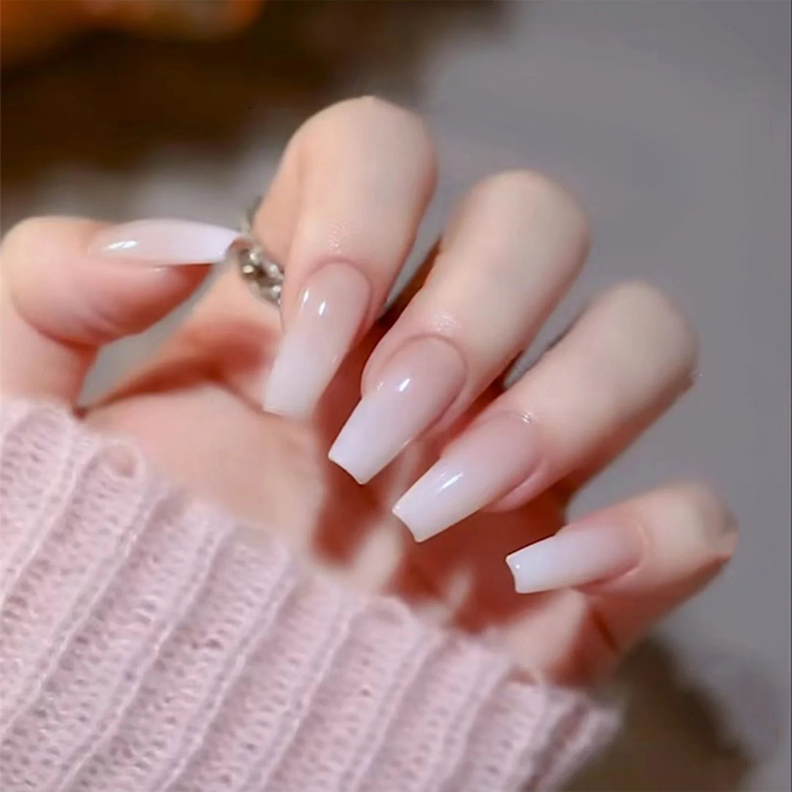 Simple Charms Fake Nails Gradient Pink Round Head Press on Nails Women Girls DIY Manicure at Home Korean Style False Nails