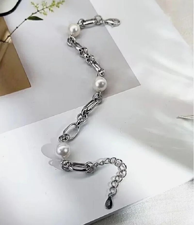 

gorgeous 9-10mm south sea round white pearl braclet 7.5-8"925s