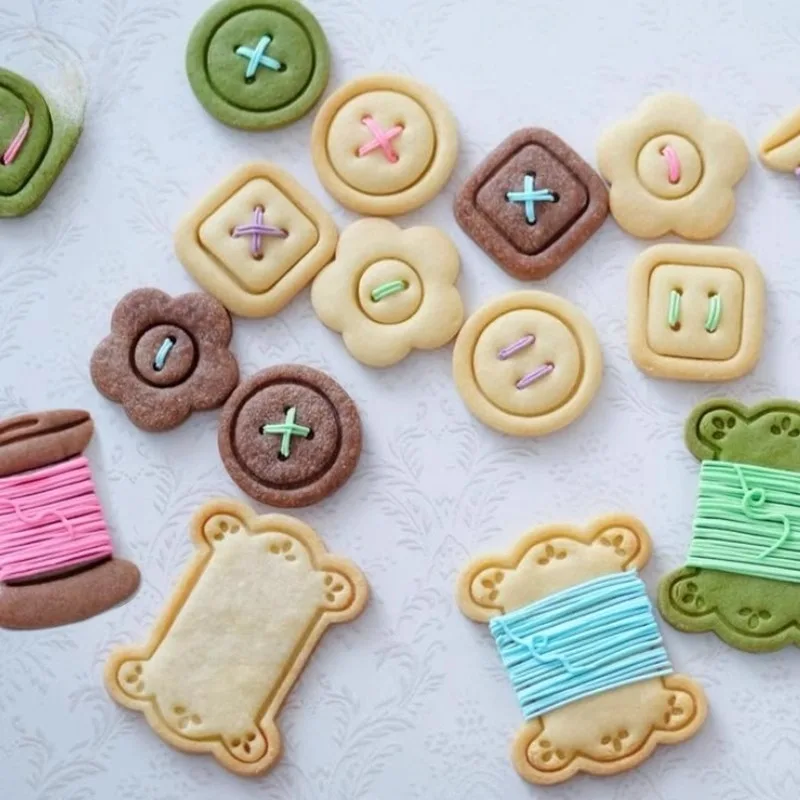 Button Shaped Cookie Mold Thread Spool Shaped Cookie Cutter 3D Biscuit Mould Pressable Fondant Stamp Cake Decor Baking Supplies