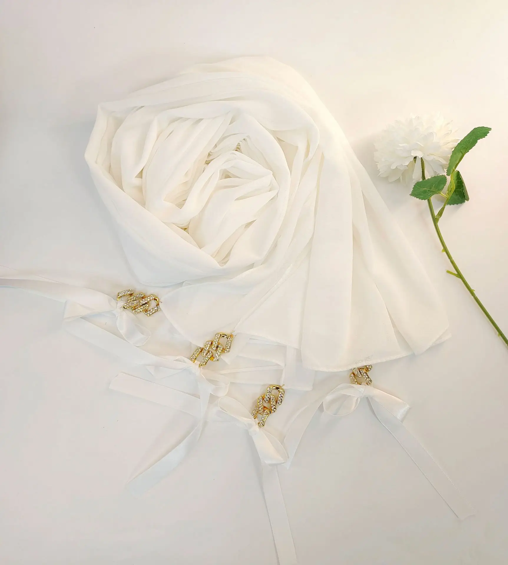 

Мусульманская мода, монохромный жемчужный шифон, ювелирные изделия с бриллиантами, бант, пряжа с кисточками, исламский шарф, шаль, накидки, африканская повязка на голову, Турция