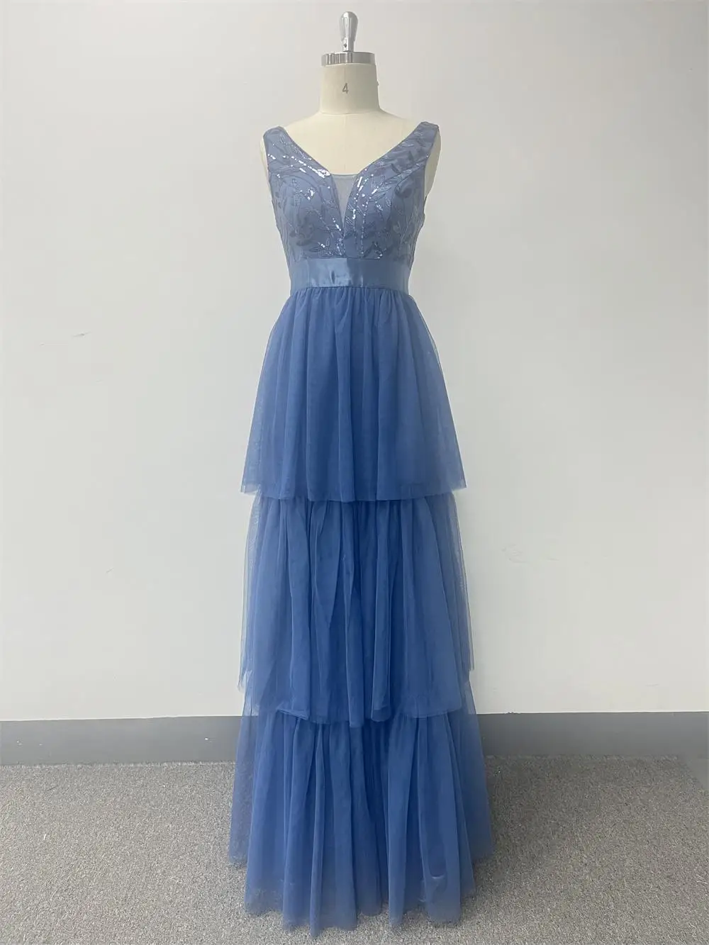 Sexy duplo decote em V sem mangas lantejoulas camadas longo vestido de noite formal azul